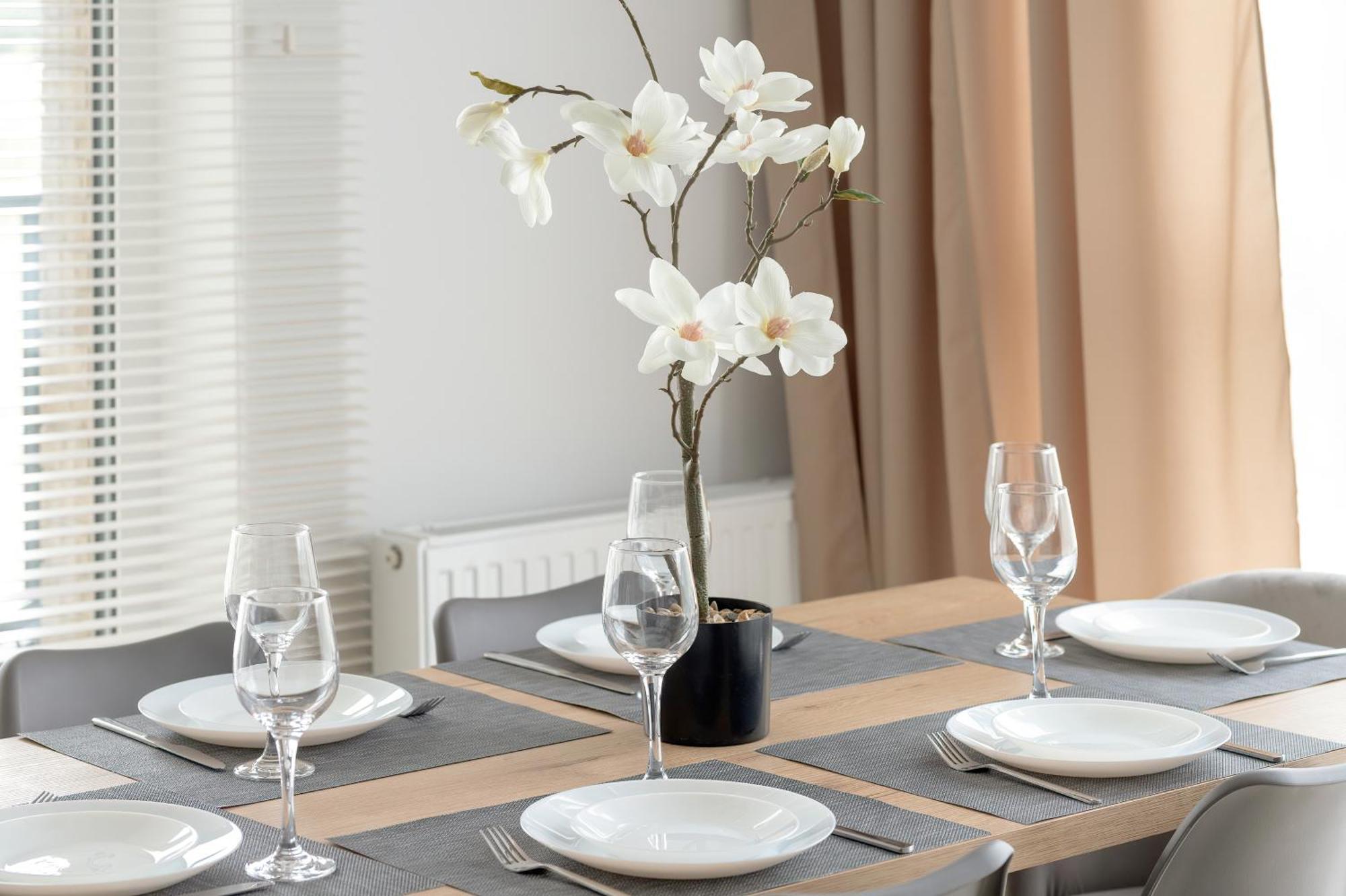 Modern Near Polsat Arena By Renters Gdansk